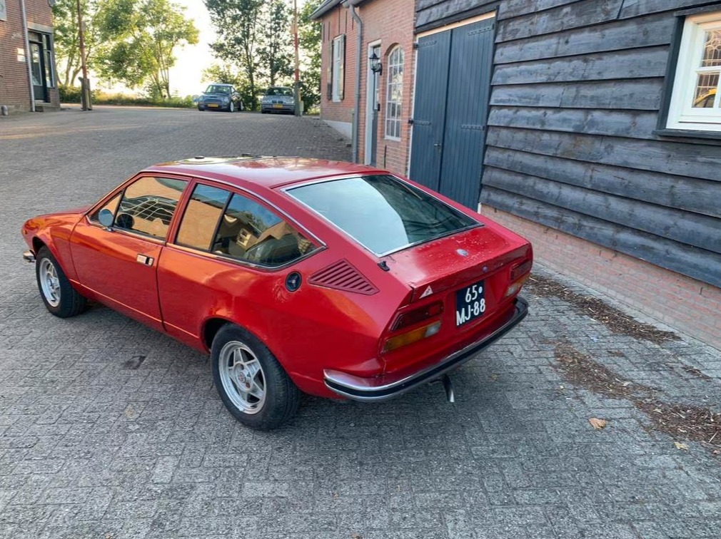 alfa-romeo-gt-1976-klassieker-restaratie-project